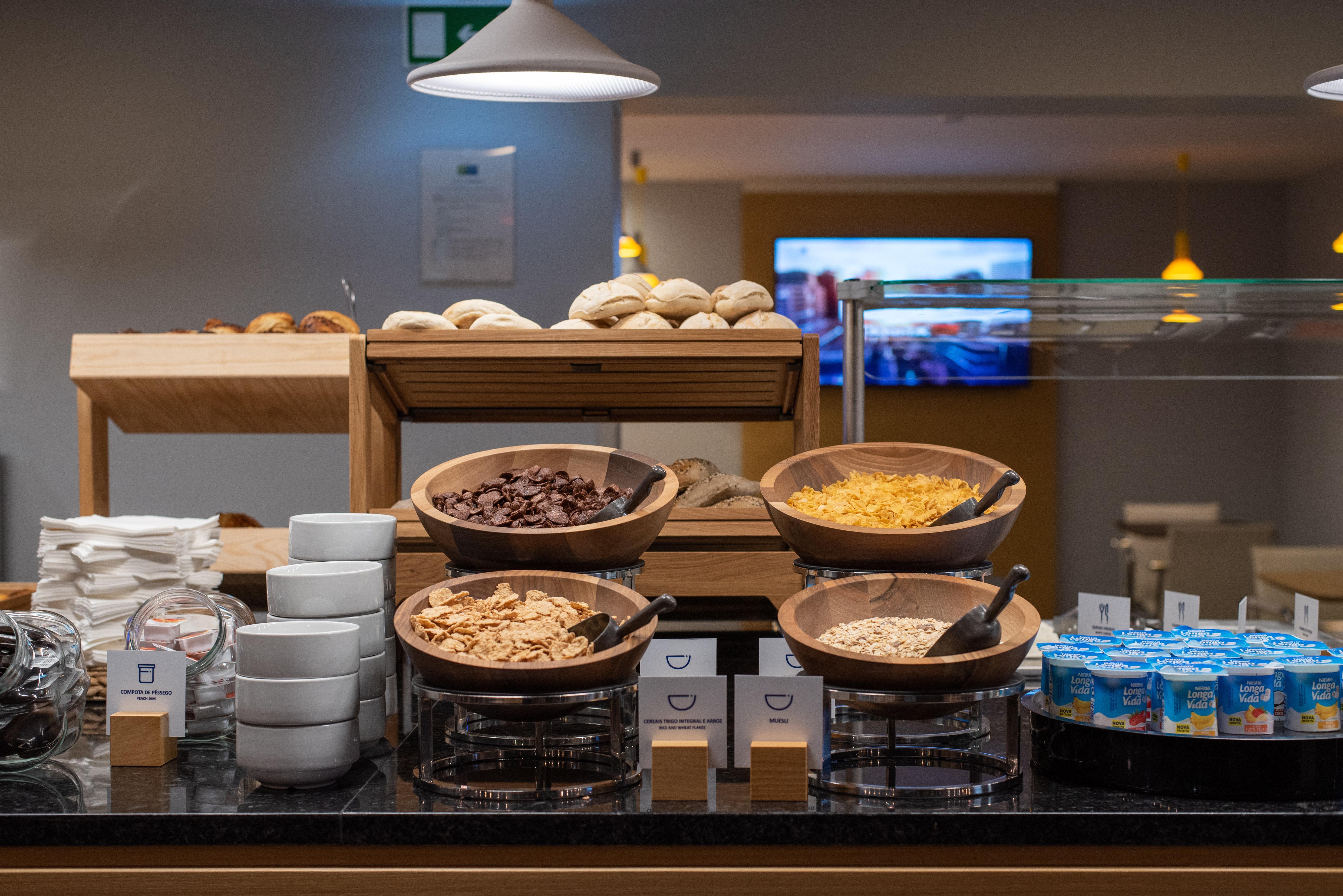 Holiday Inn Express Lisbon Airport, An Ihg Hotel Luaran gambar