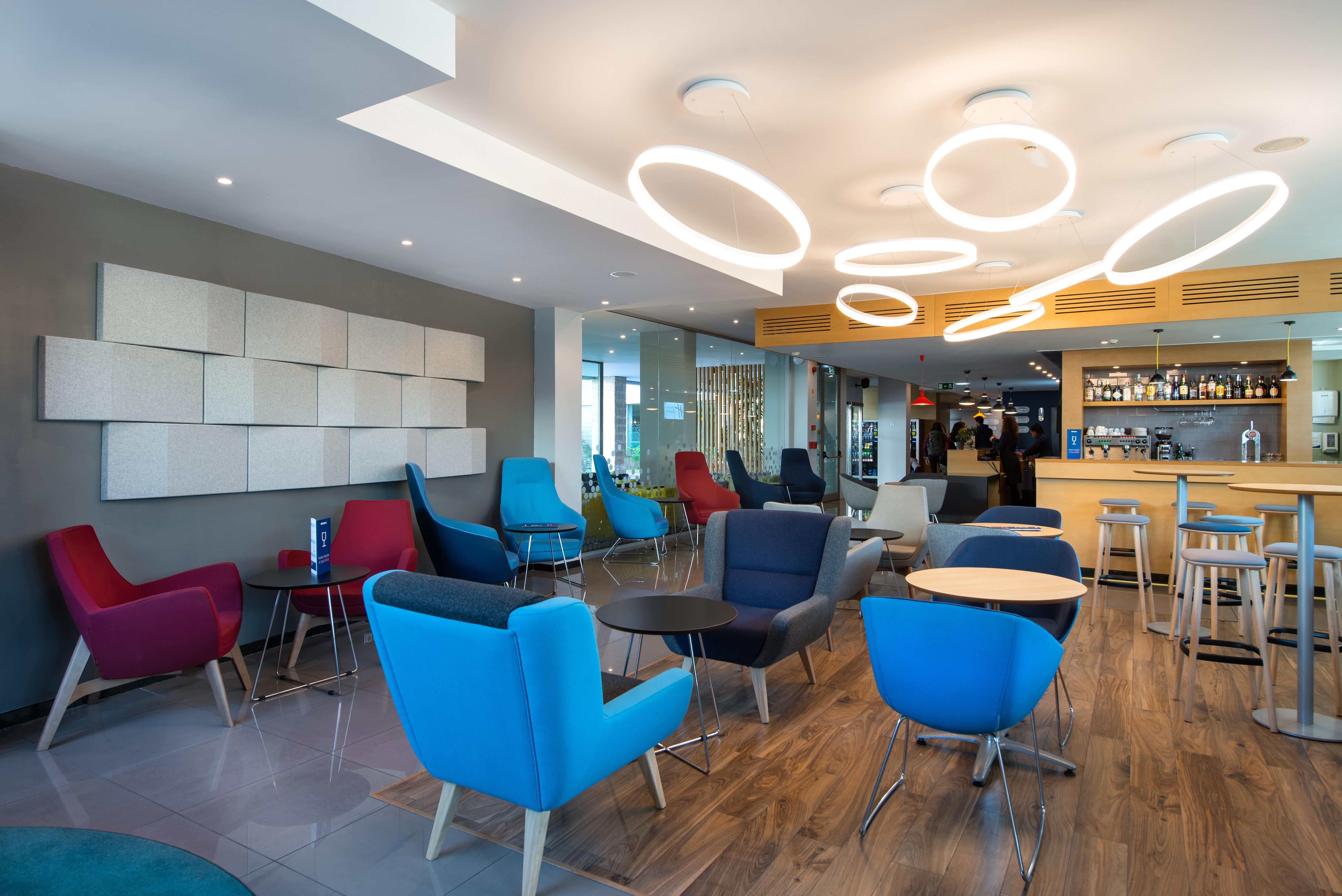Holiday Inn Express Lisbon Airport By Ihg Portela  Luaran gambar